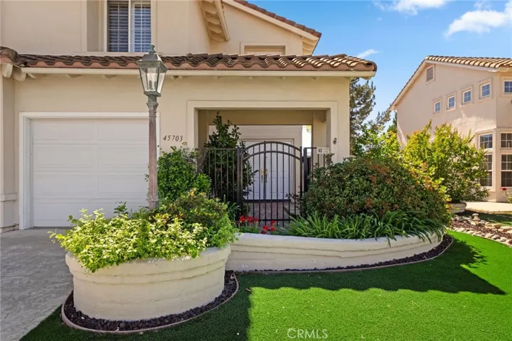 45703 Calle Ayora, Temecula, California 92592