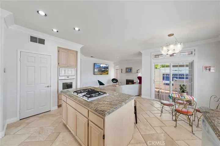 45703 Calle Ayora, Temecula, California 92592