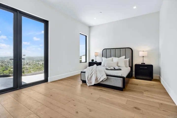 9355 Lavell Street, La Mesa, California 91941