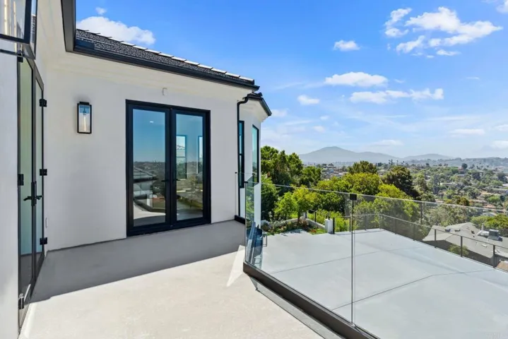 9355 Lavell Street, La Mesa, California 91941