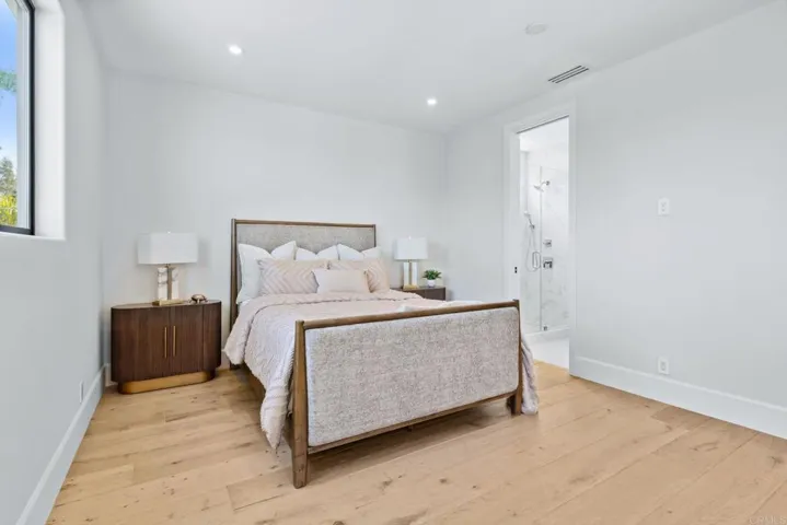 9355 Lavell Street, La Mesa, California 91941