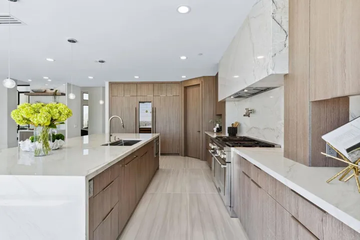9355 Lavell Street, La Mesa, California 91941