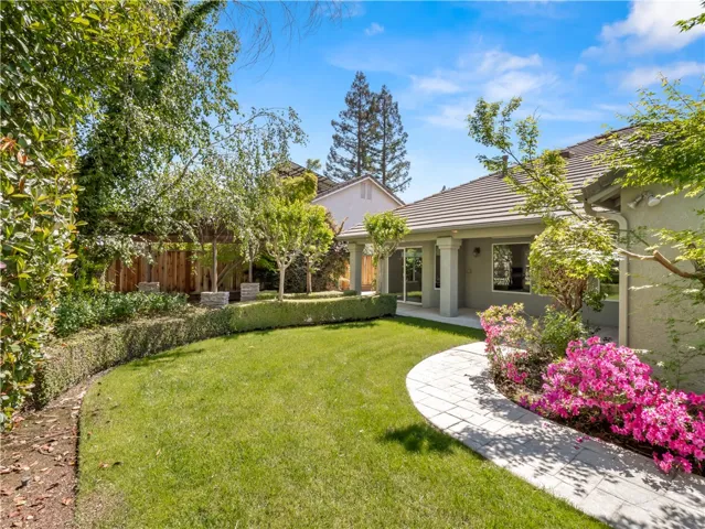 1582 E Revere, Fresno, California 93720