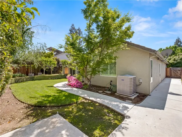 1582 E Revere, Fresno, California 93720