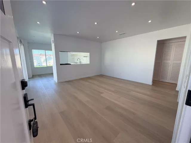 Living room unstaged original Photo