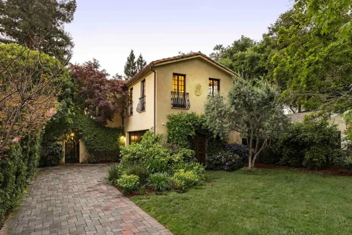 1932 Emerson Street, Palo Alto, California 94301