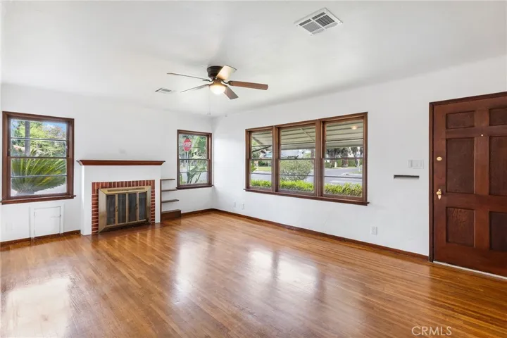 5615 Brockton, Riverside, California 92506