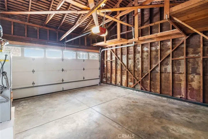 5615 Brockton, Riverside, California 92506