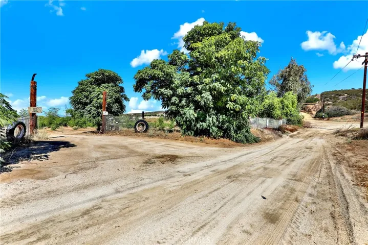 39145 Calle Cordova, Temecula, California 92592