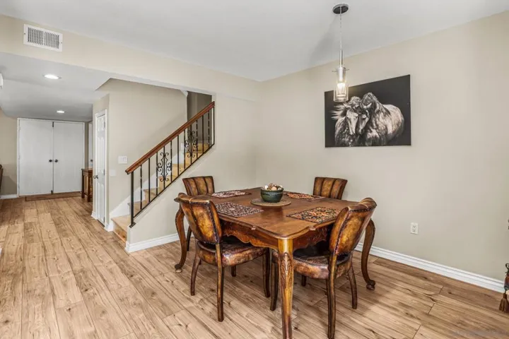 8963 Capcano, San Diego, California 92126