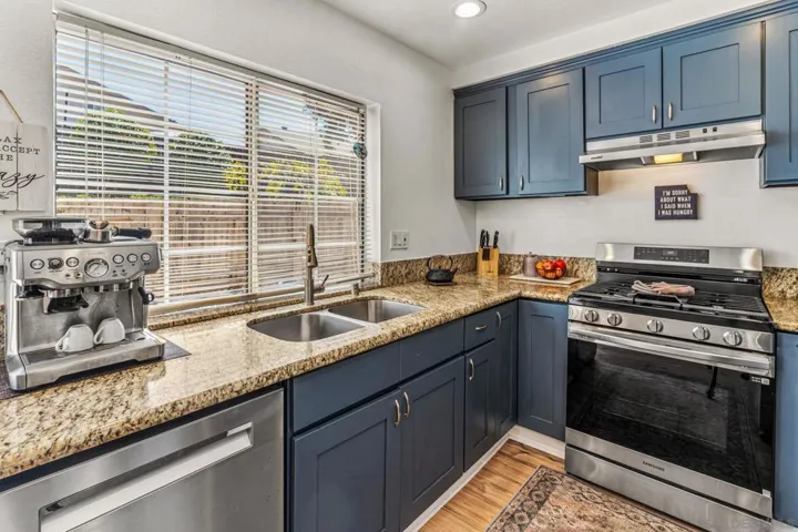 8963 Capcano, San Diego, California 92126