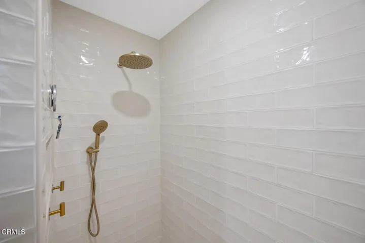Rain & Handheld Showerheads