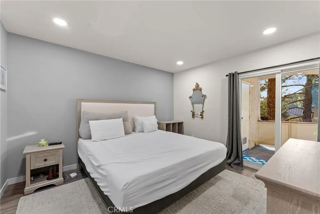 Primary suite