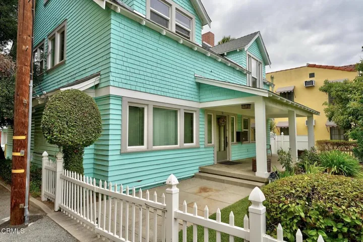 26-30 Eastern_Low Res004