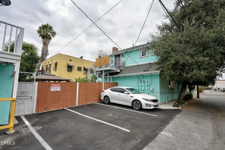 26-30 Eastern_Low Res006