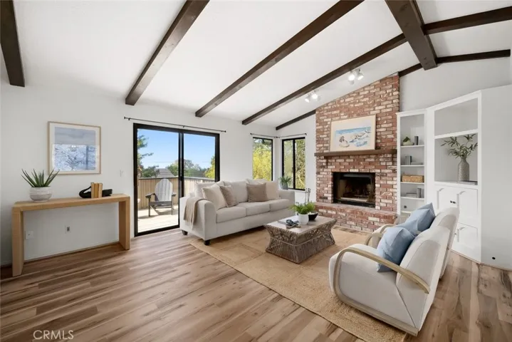 1875 Chester Lane, Cambria, California 93428