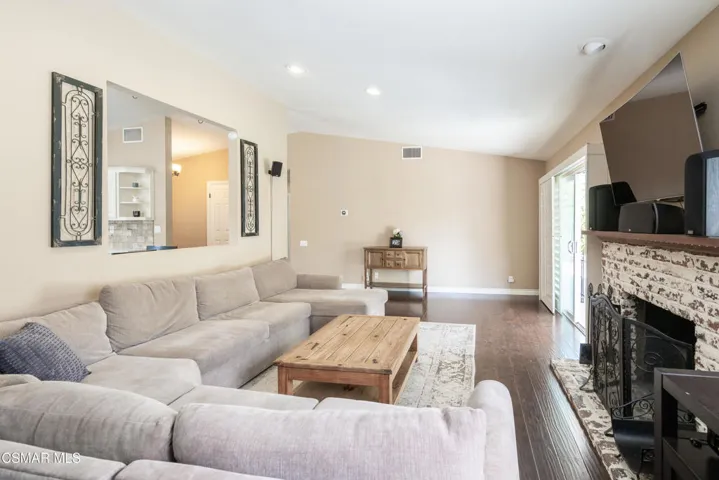 78 N Sabra Ave-16