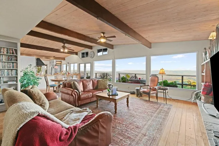 440 Hillside Road, San Juan Bautista, California 95045