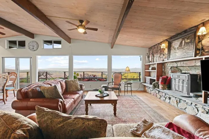 440 Hillside Road, San Juan Bautista, California 95045