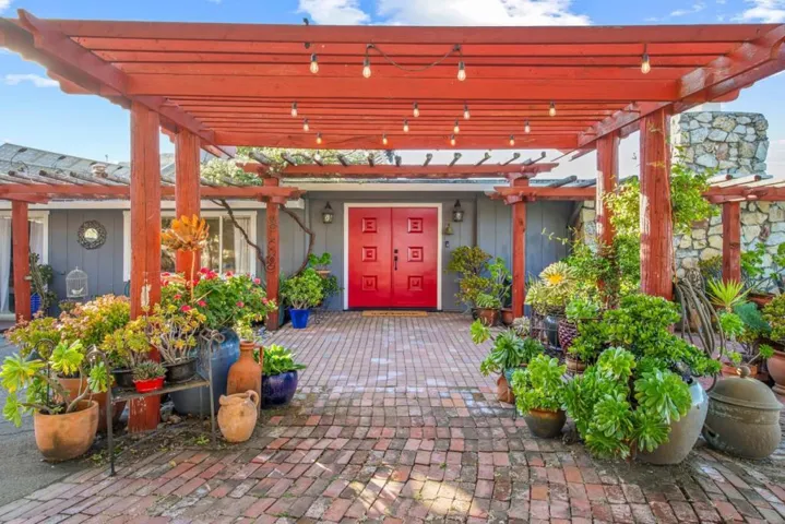 440 Hillside Road, San Juan Bautista, California 95045