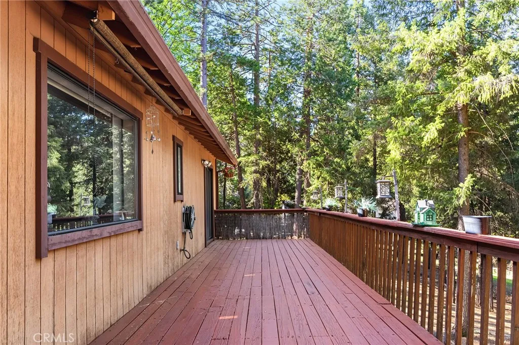 503 sq ft deck