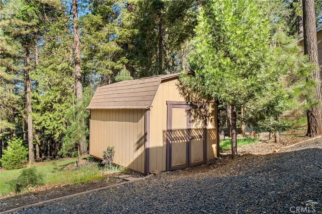 Shed