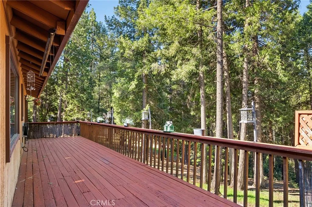 503 sq ft deck