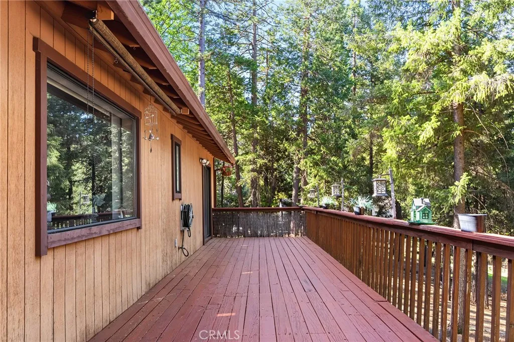 503 sq ft deck