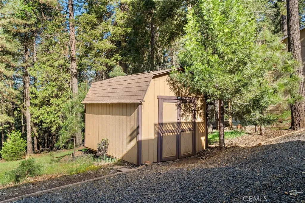 Shed