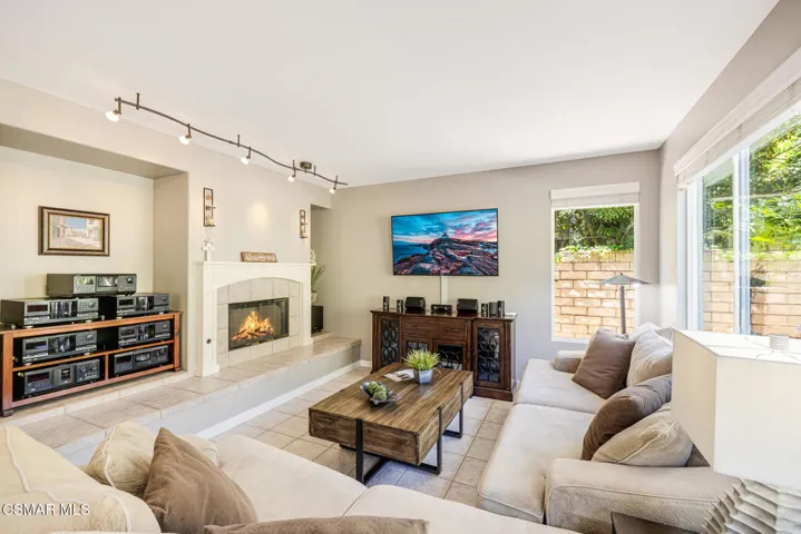 57 E Boulder Creek Rd-VinceDingmanMedia-