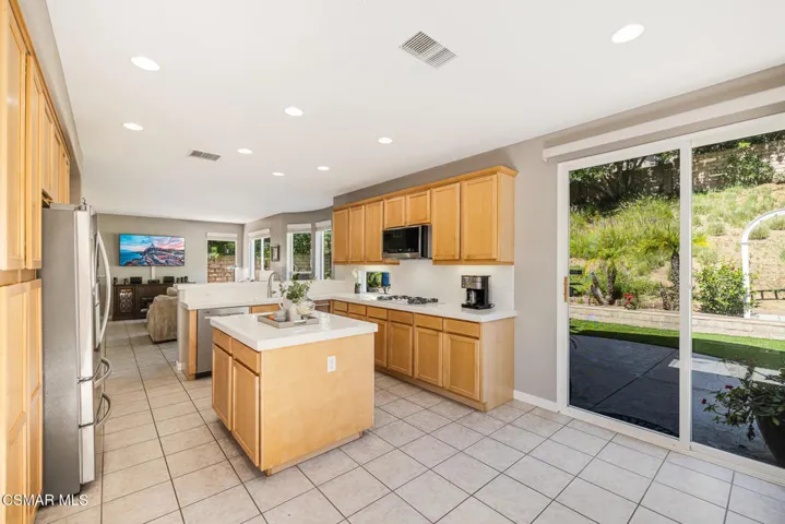 57 E Boulder Creek Rd-VinceDingmanMedia-
