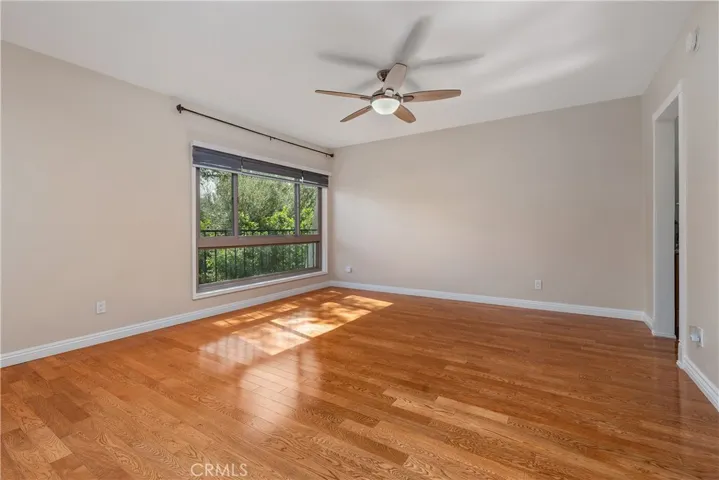6201 Shoup 75, Woodland Hills, California 91367