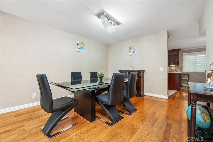 6201 Shoup 75, Woodland Hills, California 91367