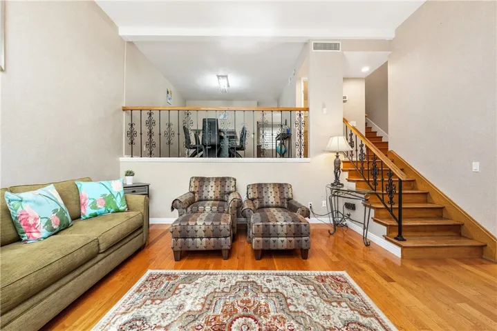 6201 Shoup 75, Woodland Hills, California 91367