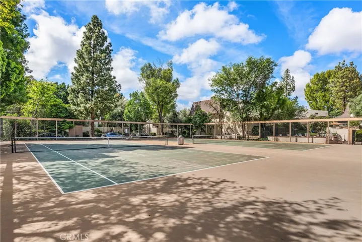 6201 Shoup 75, Woodland Hills, California 91367