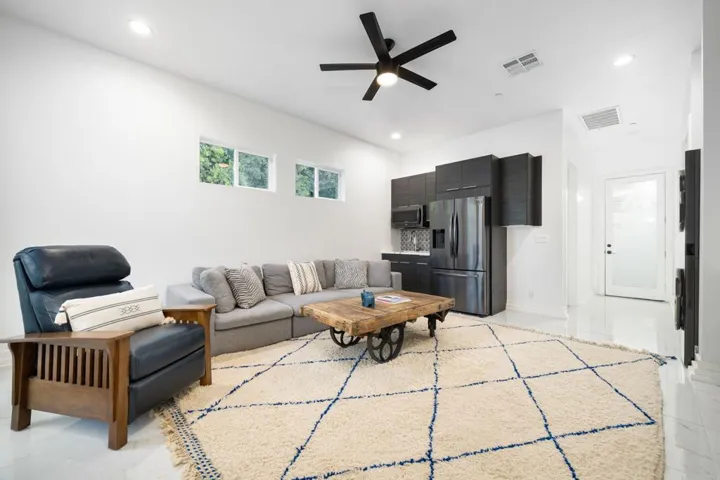 56-web-or-mls-56-print-JS_Coronado_0824_