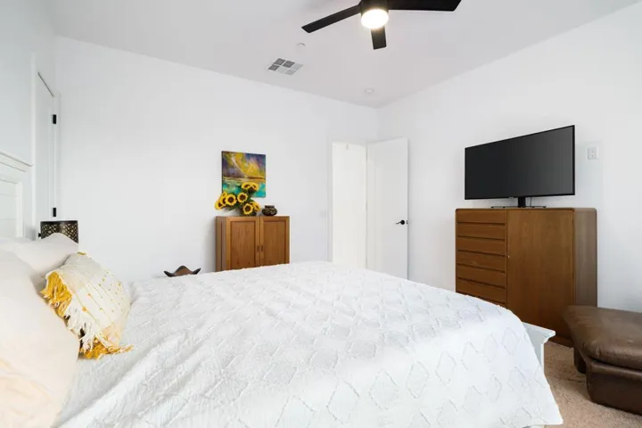 53-web-or-mls-53-print-JS_Coronado_0824_
