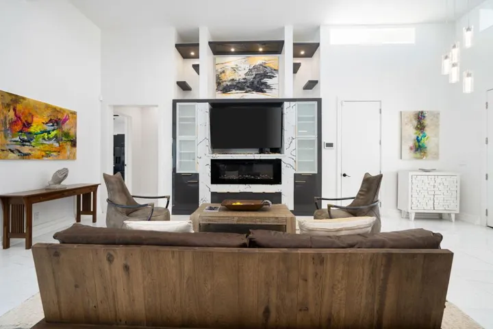 29-web-or-mls-29-print-JS_Coronado_0824_