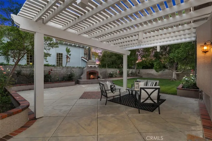 Backyard Exterior | Fire Virtually Edited