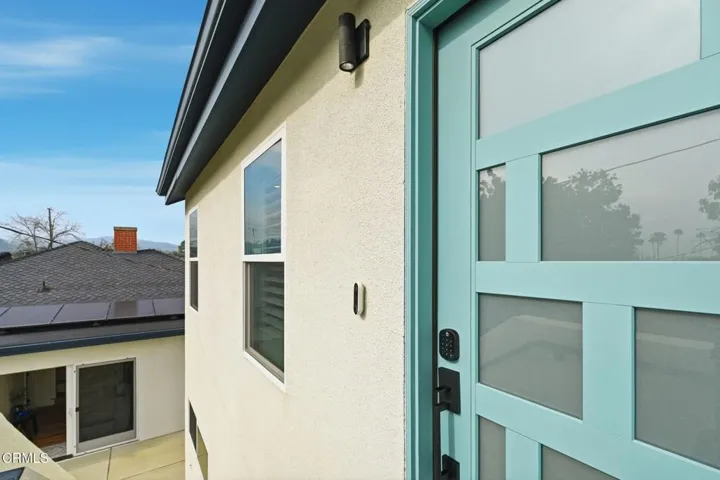 39_2534_El_Sol_Ave_Altadena_CA_91001_USA