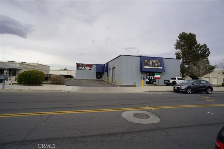 Street view from Dos Palmas Rd.