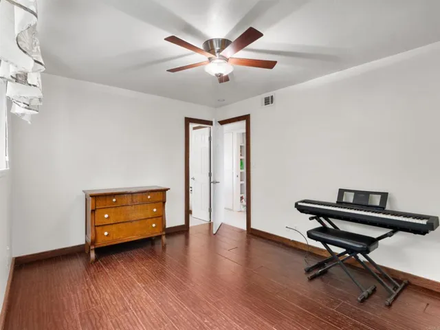 852 Dewitt Avenue, Encinitas, California 92024