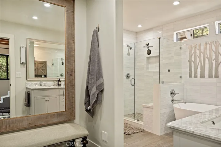 26489 Hillcrest, Lake Arrowhead, California 92352