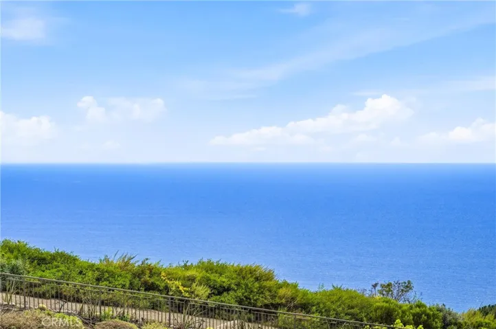 22 Le Conte, Laguna Niguel, California 92677