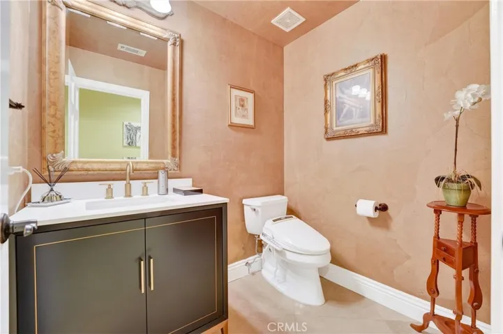 22 Le Conte, Laguna Niguel, California 92677