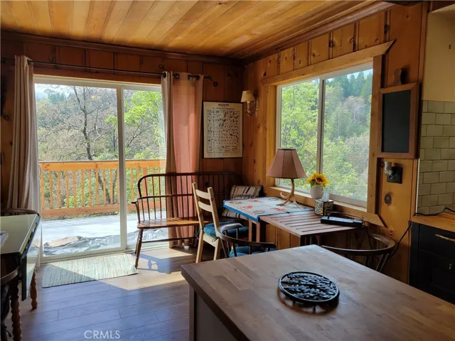 177 Craghill, Cedar Glen, California 92321