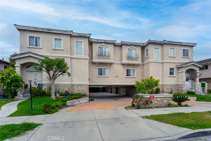 Welcome to 141 California St #H!