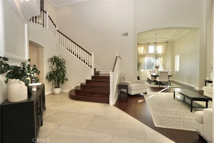 UPGRADED LARGE SIZE FLOOR TILE, 2 STORY HIGH GRAND ENTRANCE