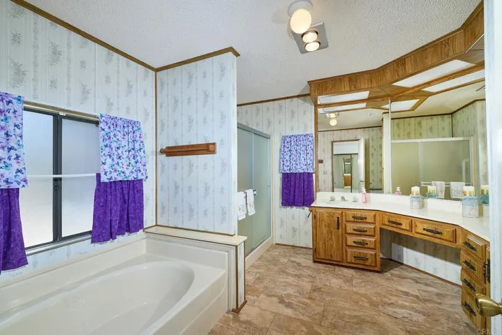 Master Bath/Spa
