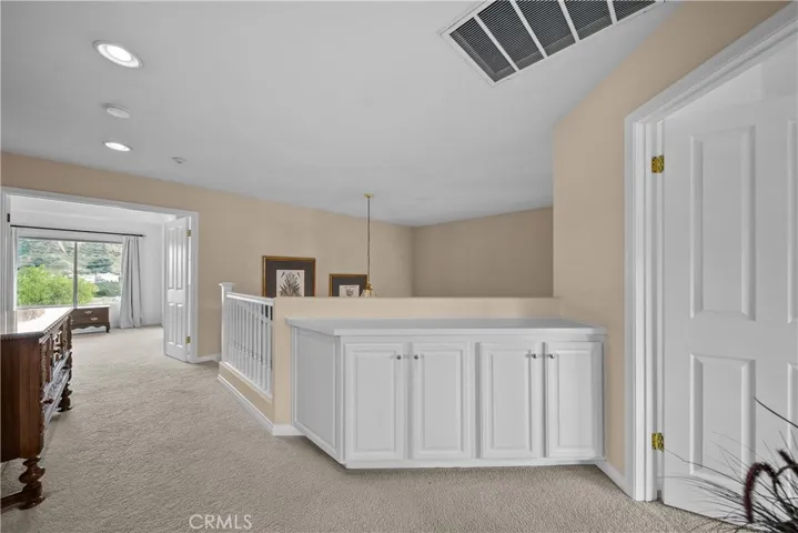 21634 Canyon Heights Circle, Saugus, California 91390